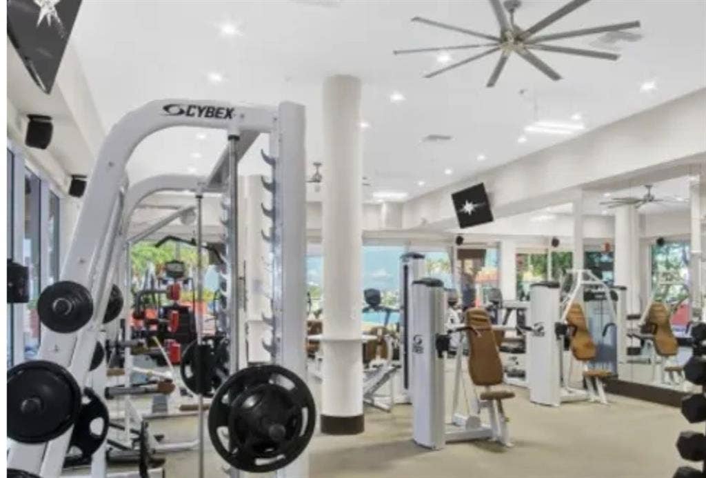 Intracoastal Room for Rent