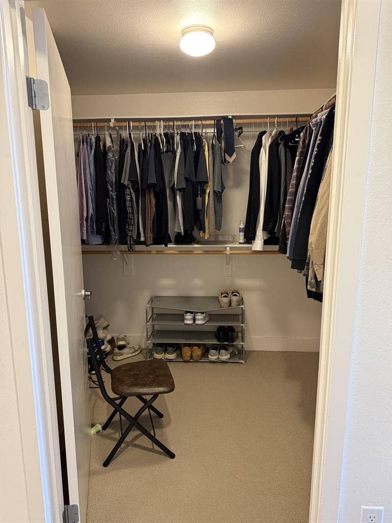 Master bedroom
 w/private bathroom