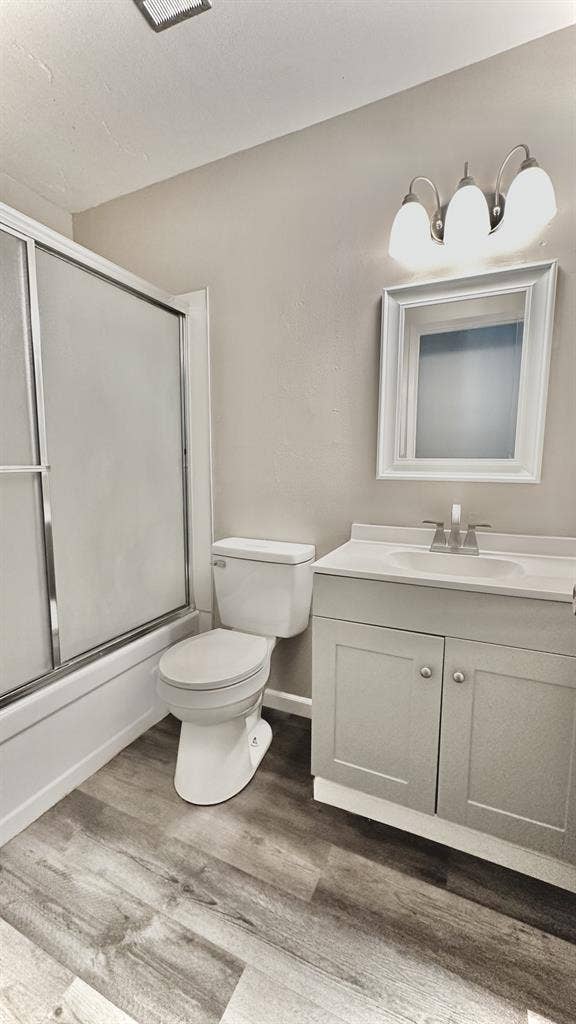 Private bed/bath in Arden/Arcade