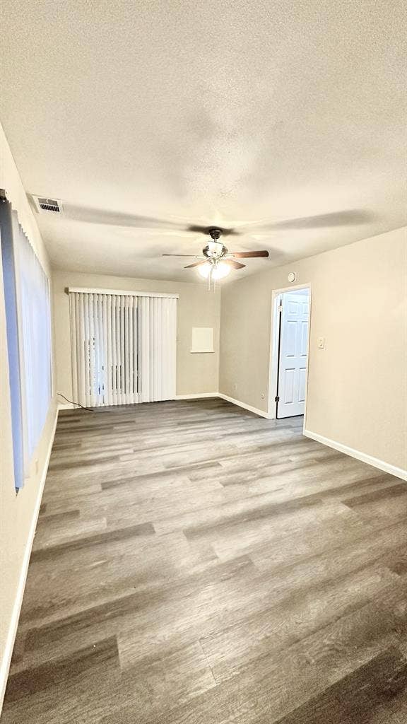 Private bed/bath in Arden/Arcade