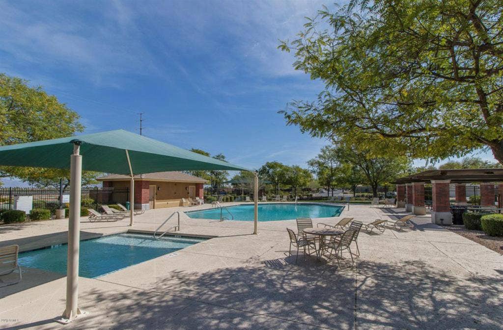 Master Bedroom Suite / Must See!!