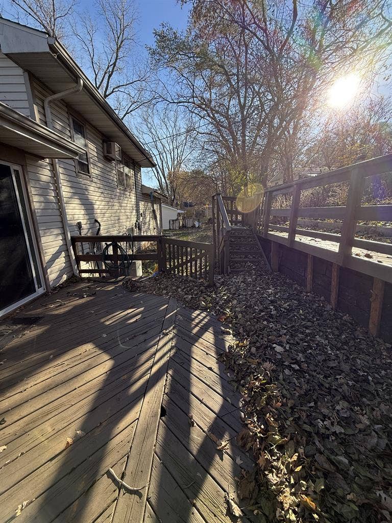 You get 2bedroom living room &amp; park