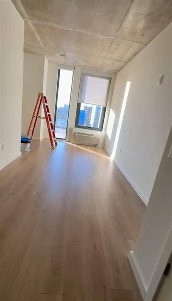 1 Bedroom / 1 Bath Apartment