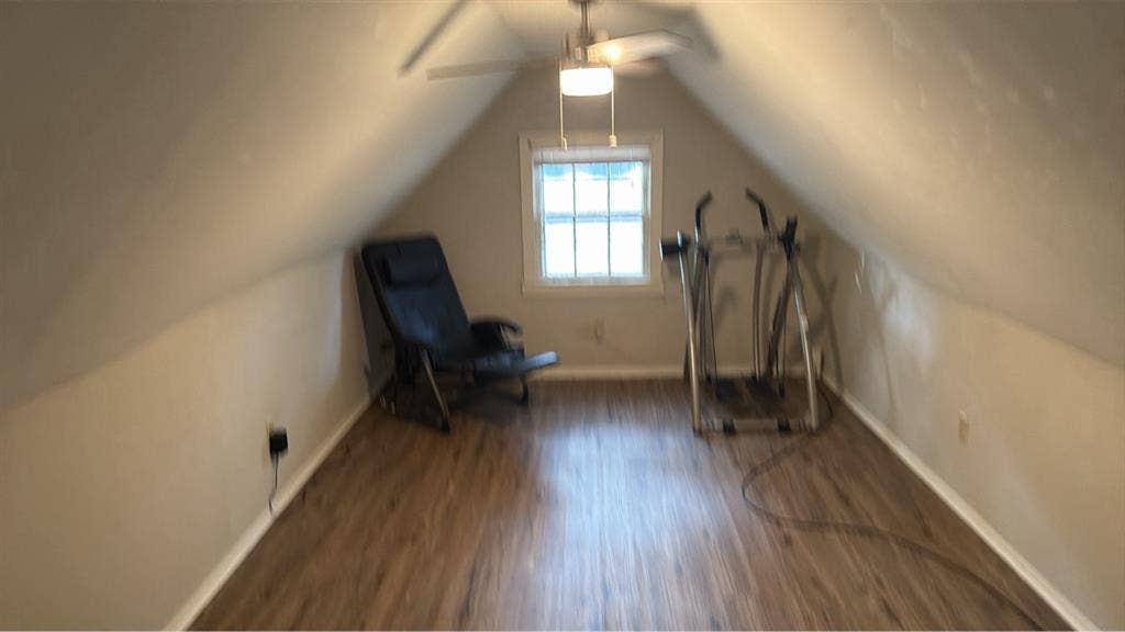 Poplar & Highland close to UofM.