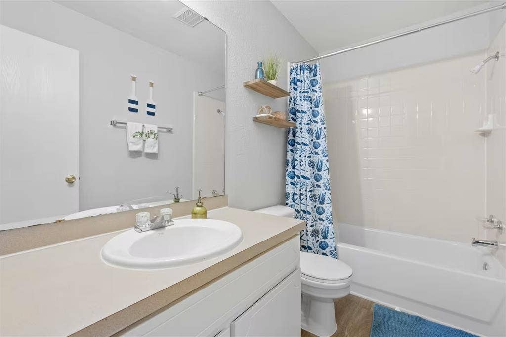 Fully Furnished Home for Rent 