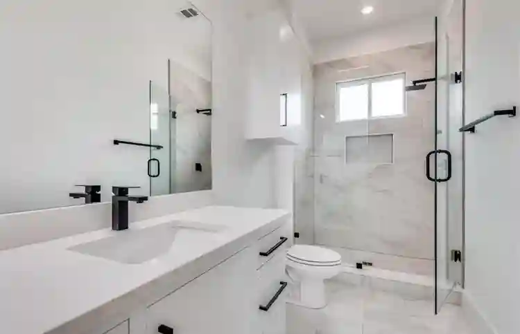 Room for rent w private restroom