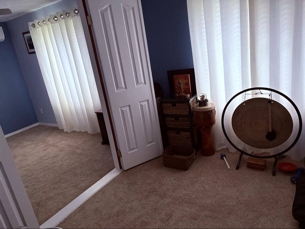 Seeking roommate to share home