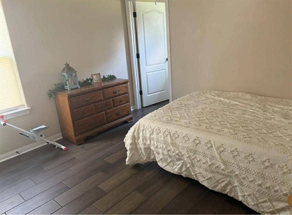 /month apartment in Porter