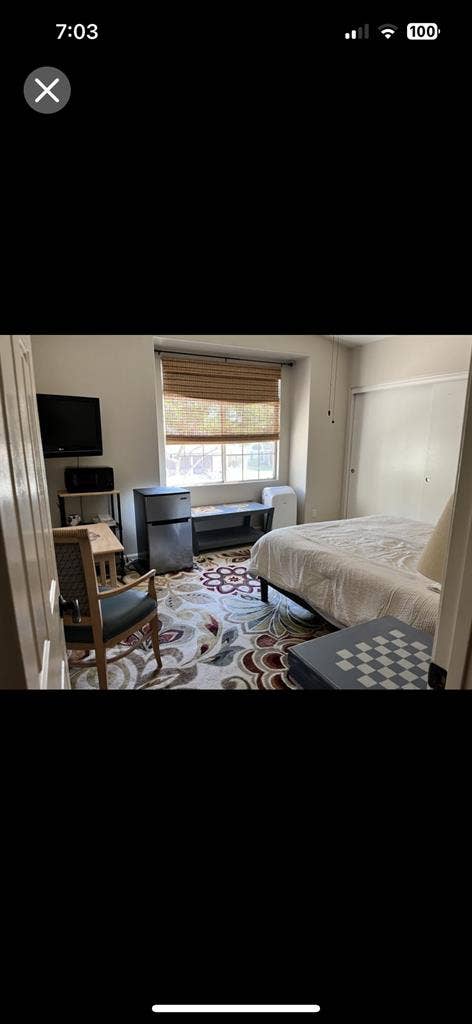 Lg Furnished Bedroom/Private Bath