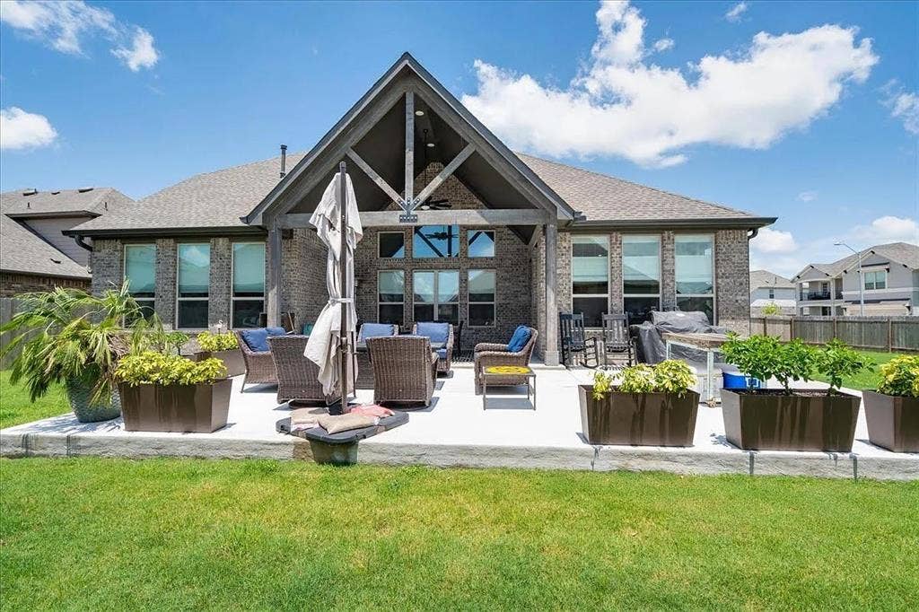 4 BR in Pflugerville