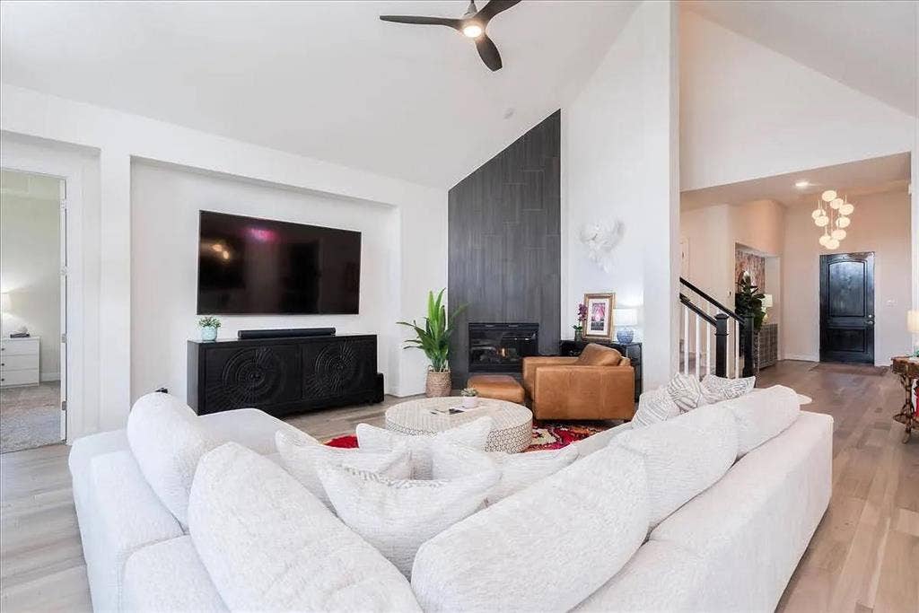 4 BR in Pflugerville