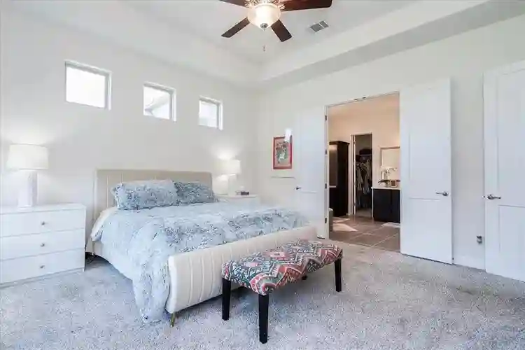 4 BR in Pflugerville