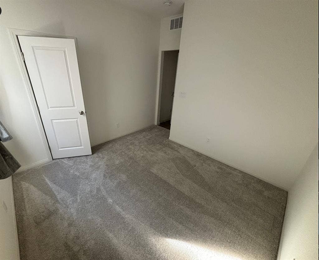 Bedroom F  (Downstairs)