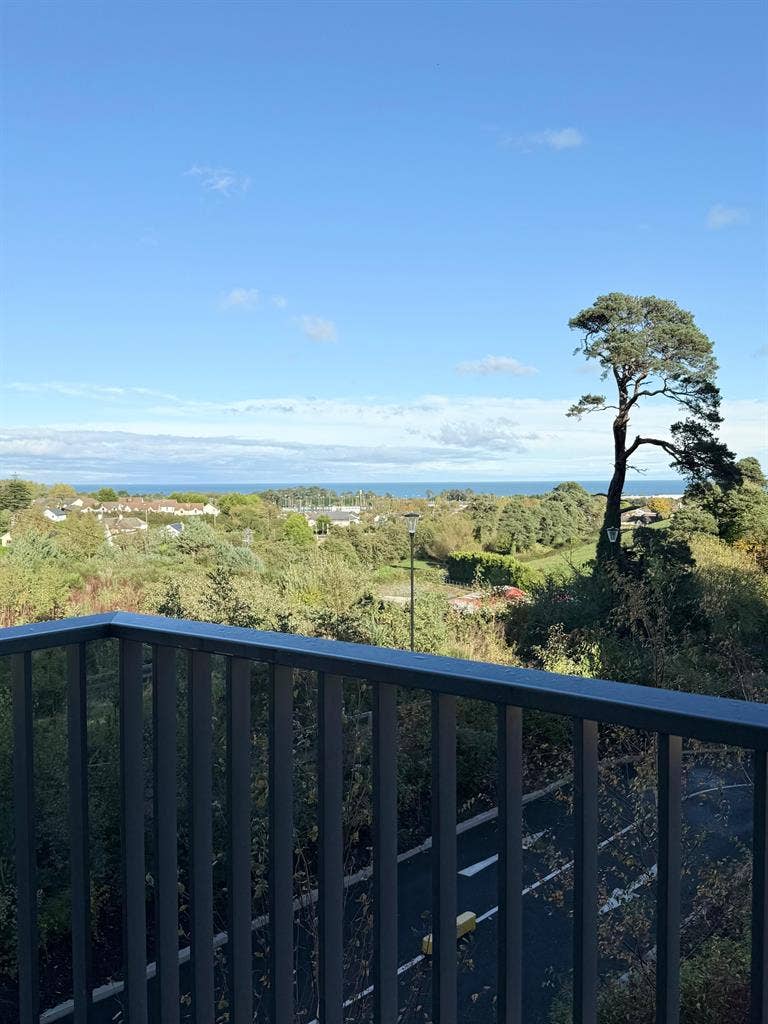 Modern  Bath Apartment Let