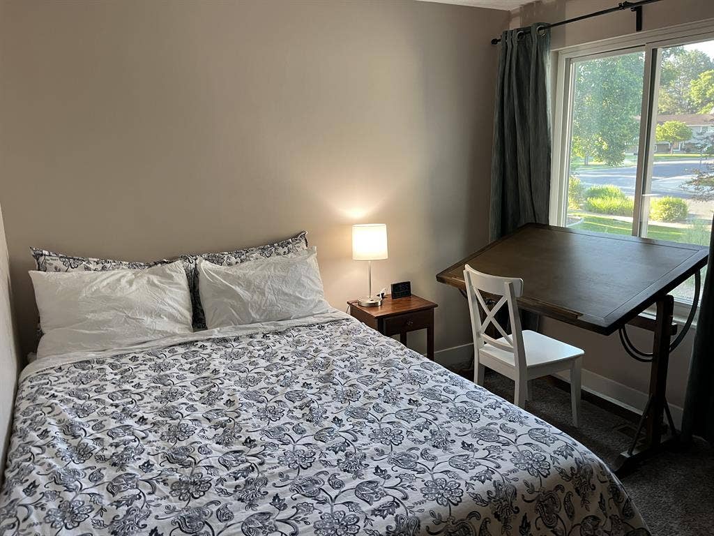 Private room for rent