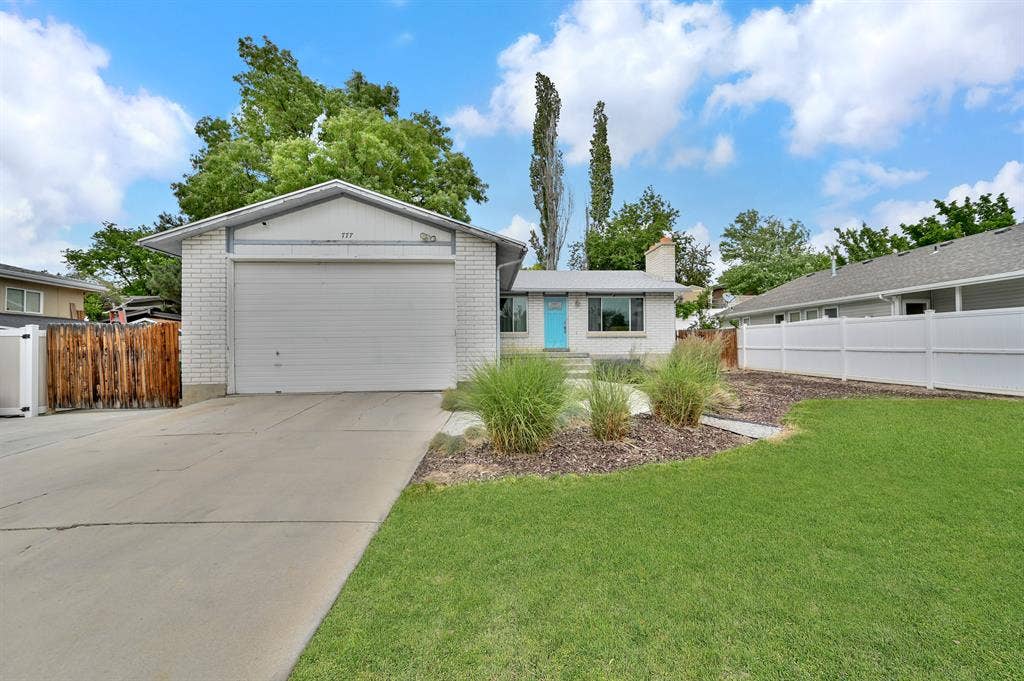 Private room for rent