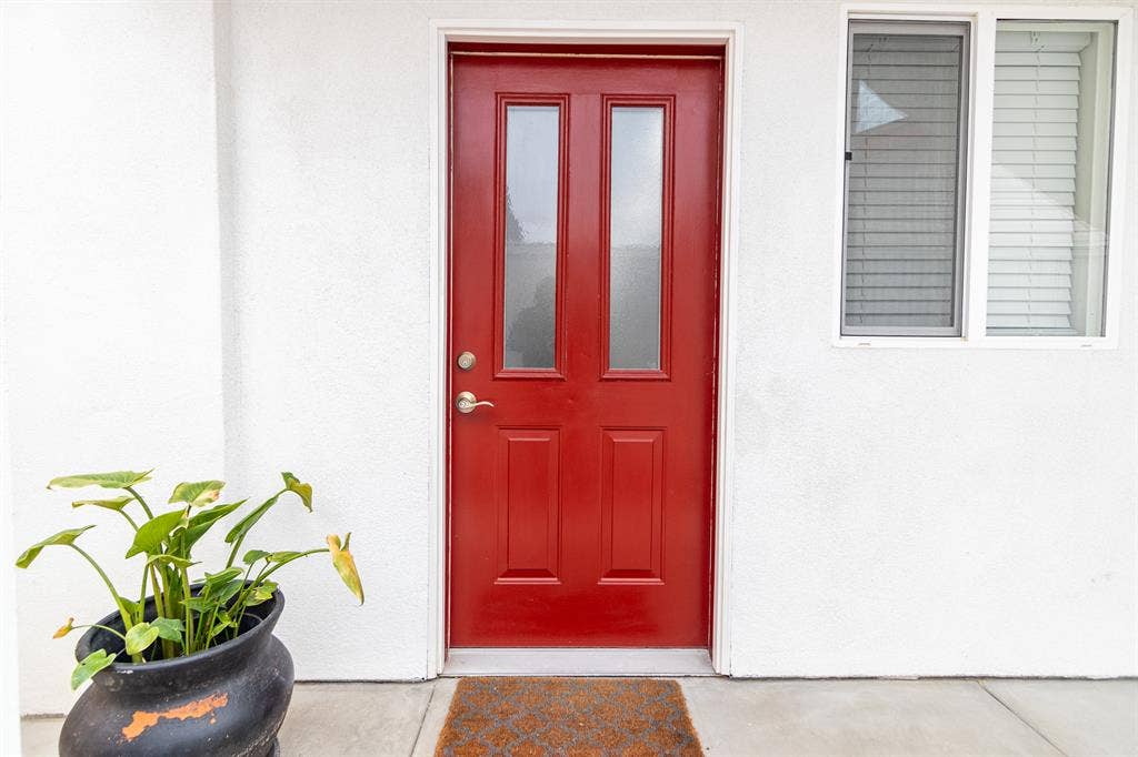 Peaceful, Private & Quiet Studio