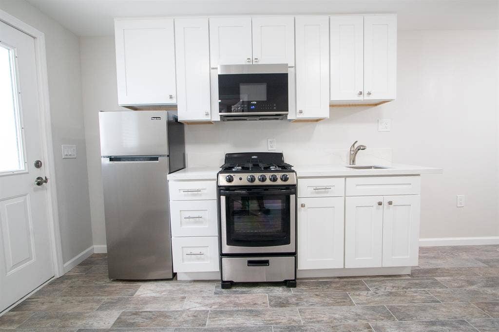 Peaceful, Private & Quiet Studio