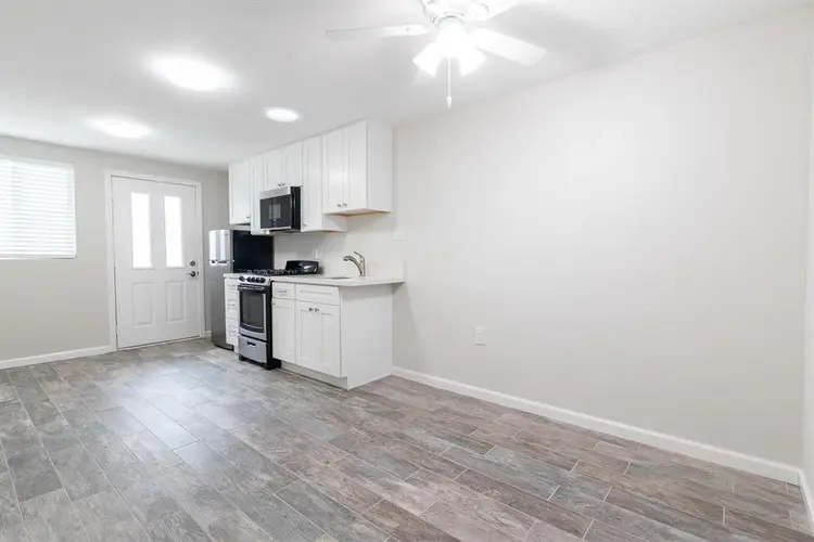 Peaceful, Private & Quiet Studio