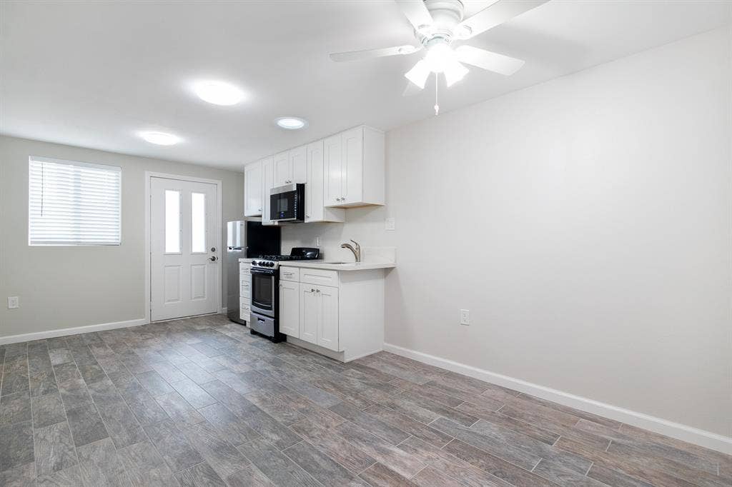 Peaceful, Private & Quiet Studio