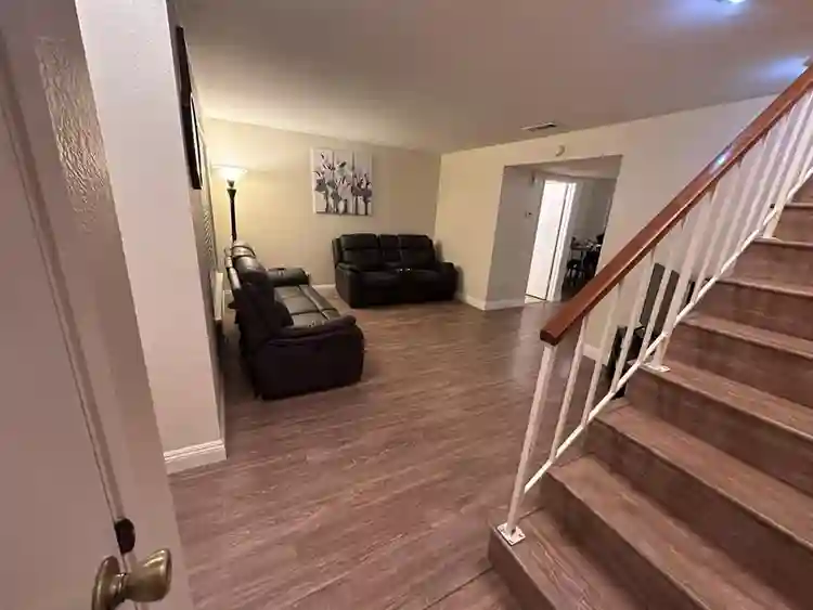 FURNISHED ROOM FOR RENT LIVERMOREE