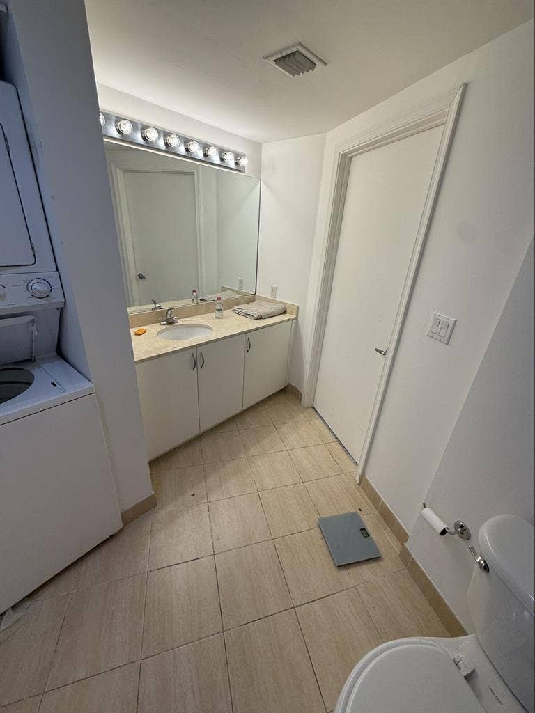 Relaxing Private Room - Waterfront