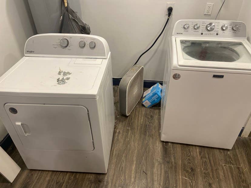 Xl bath furnished W/D