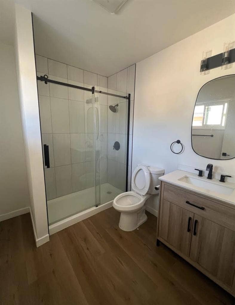 Master Room For Rent!