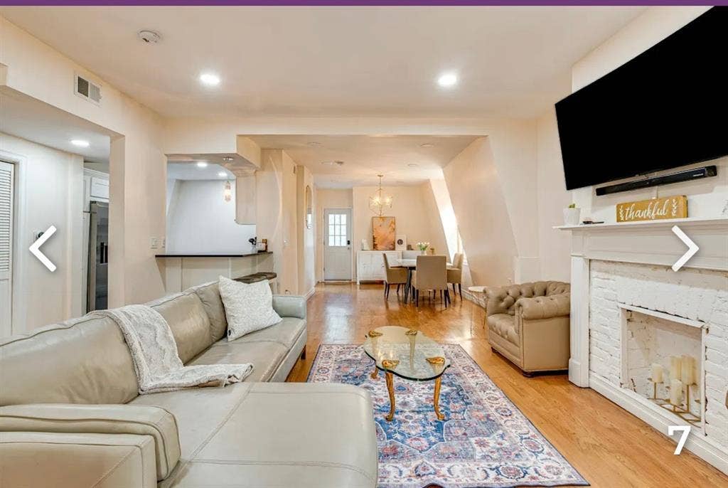 Spacious Jersey City with balcony