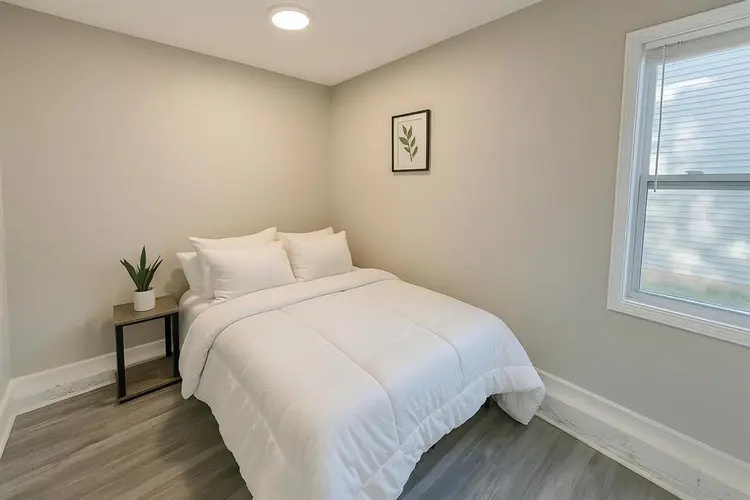 9 BR in College Park