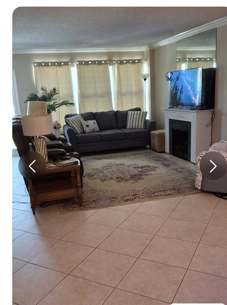 Quiet Room by the Beach