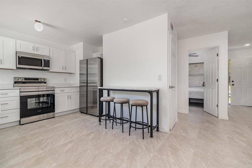 8 BR in Orlando