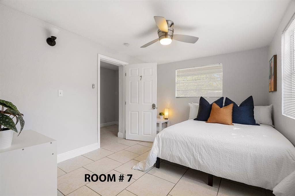 6 BR in Tampa