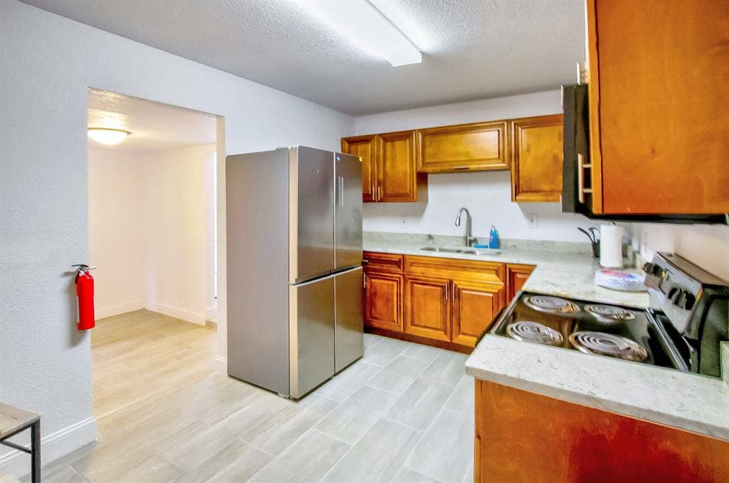 4 BR in Tampa