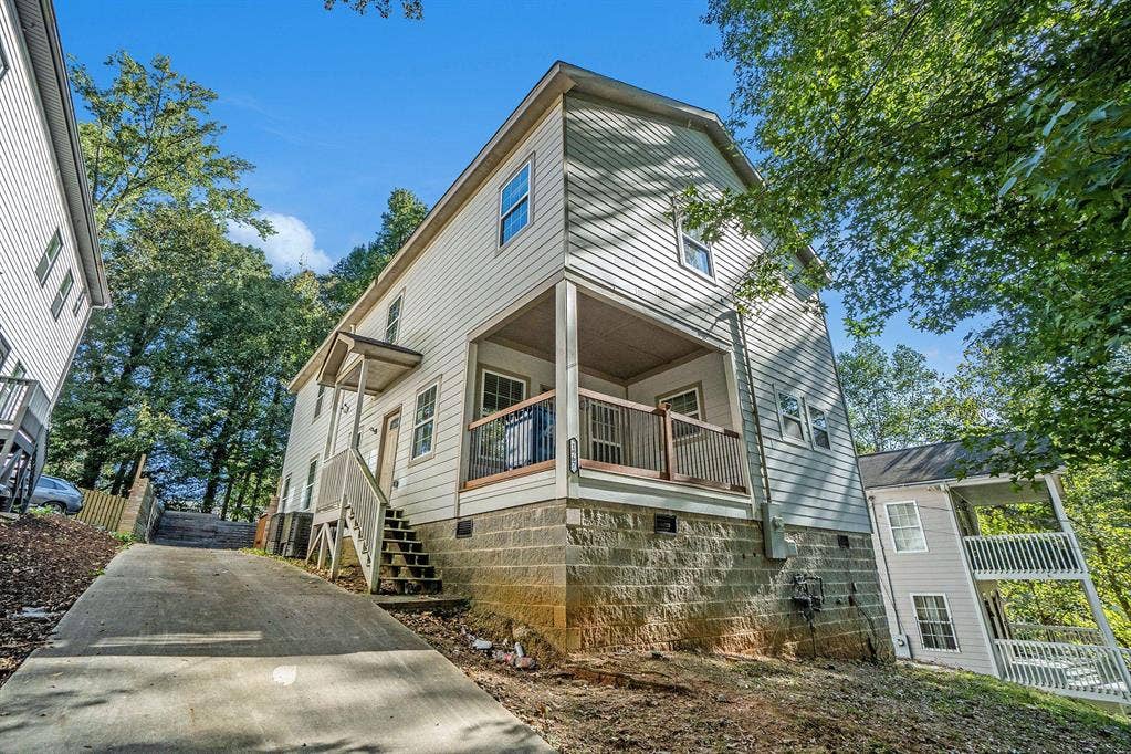 7 BR in Atlanta