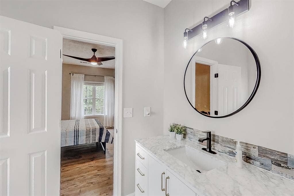 1 BR in Lawrenceville