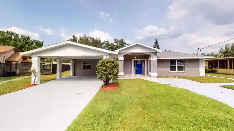 8 BR in Tampa