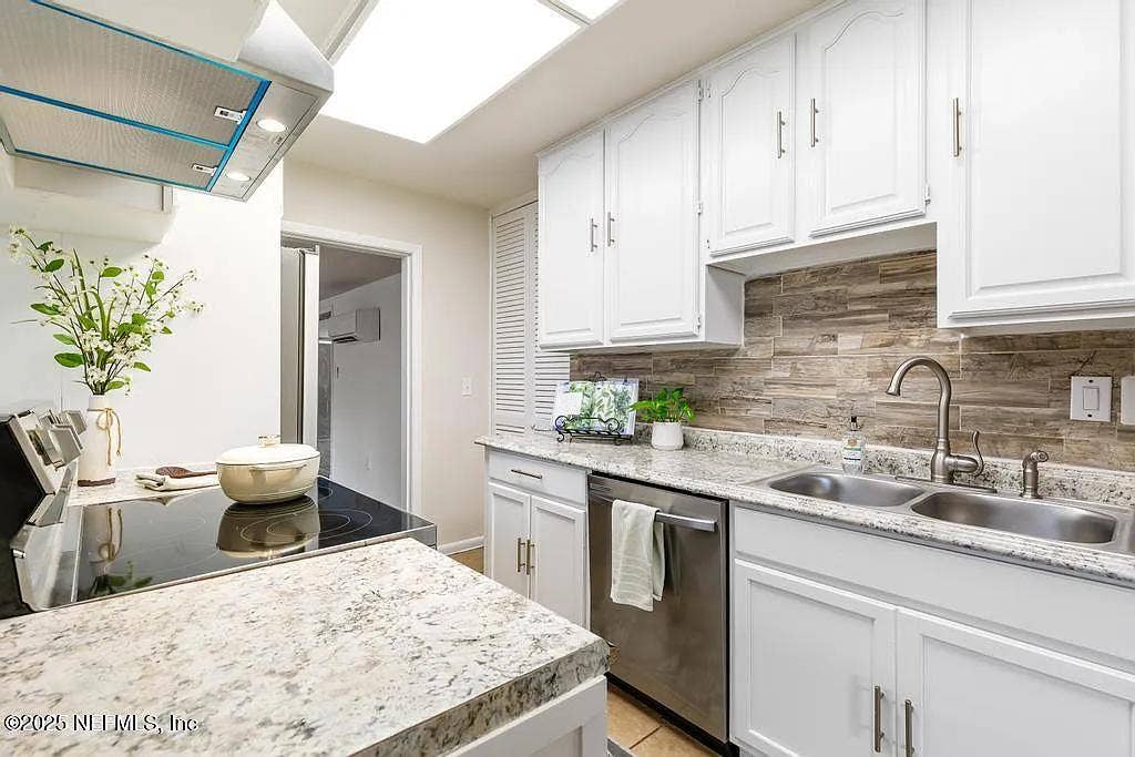 8 BR in Jacksonville