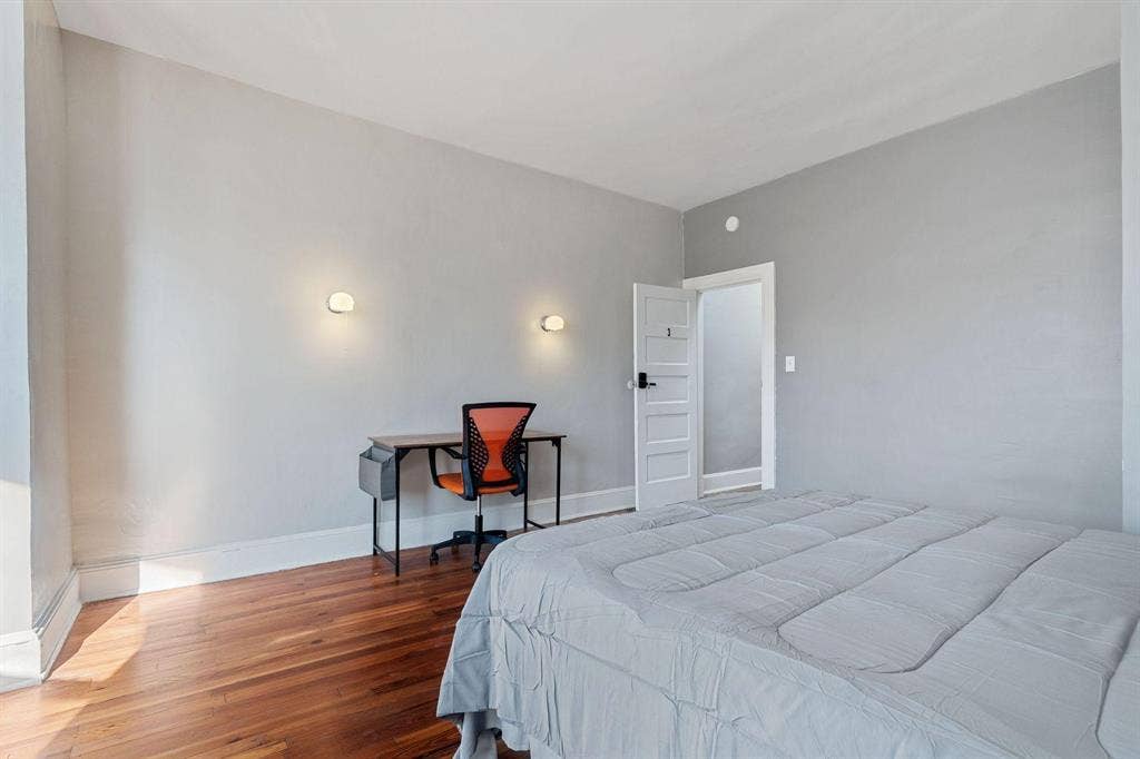 5 BR in Baltimore
