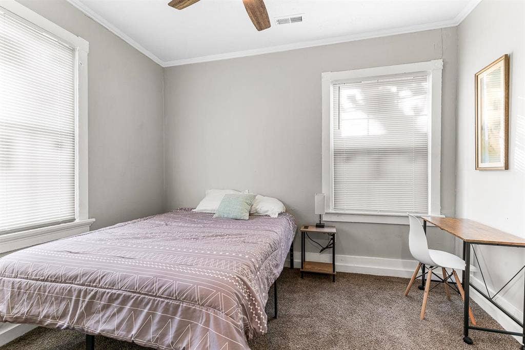 7 BR in Petersburg