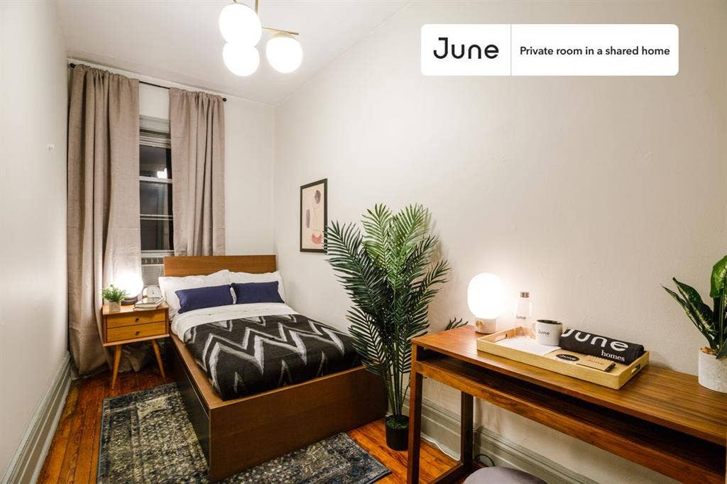 4 BR in New York City