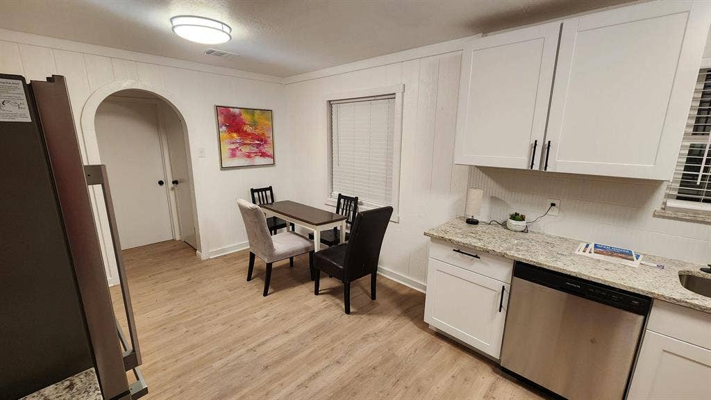 2 BR in Forest Hill