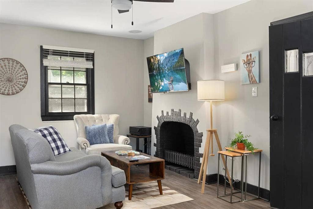 2 BR in Charlotte