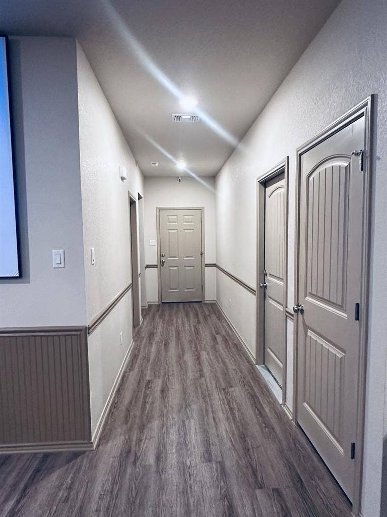 Furnished Room (Utilities Included)