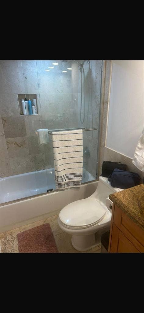 Beautiful water front  baths