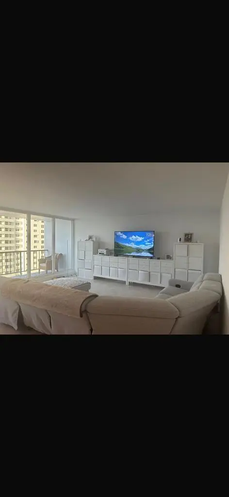 Beautiful water front baths