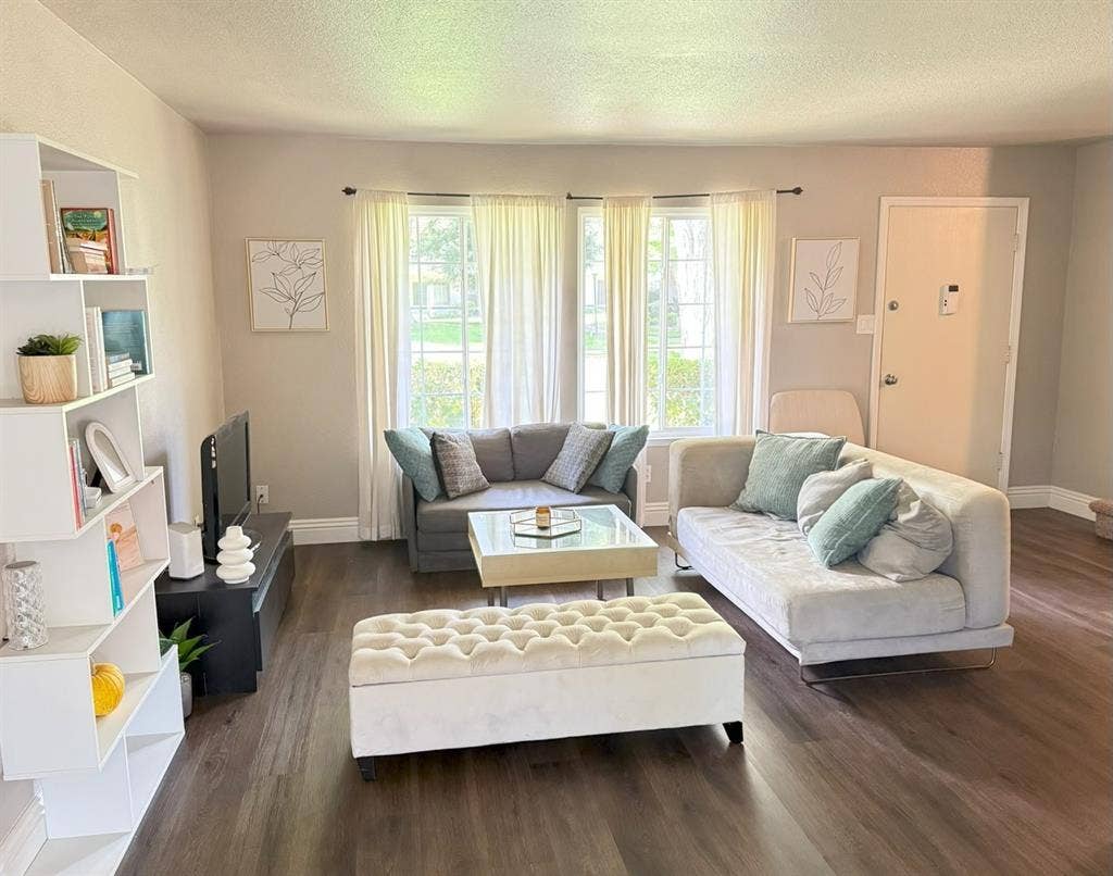 $/month Room for Rent!