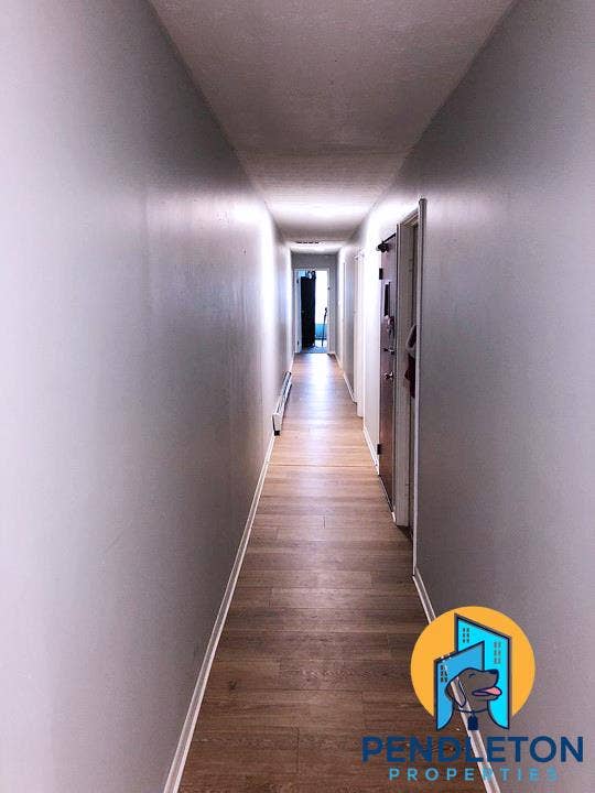 1 BEDROOM AVAILABLE - $/month