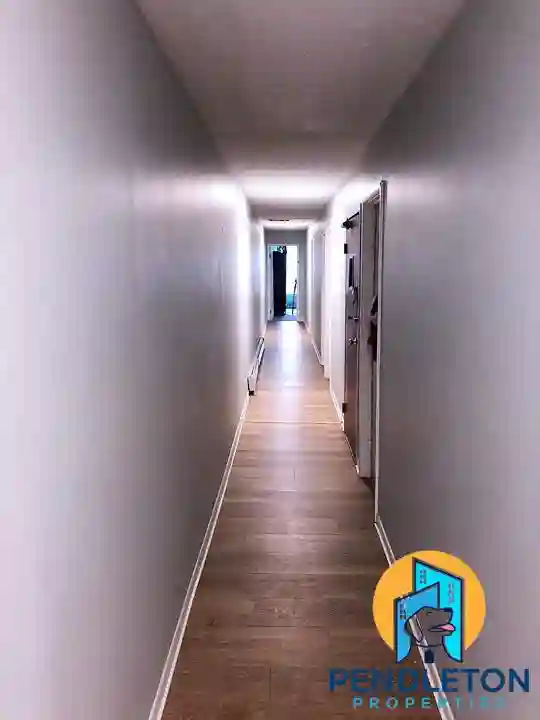 1 BEDROOM AVAILABLE - $/month