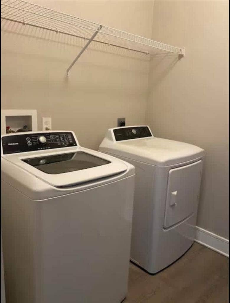 Rooms for rent in Spring Texas $